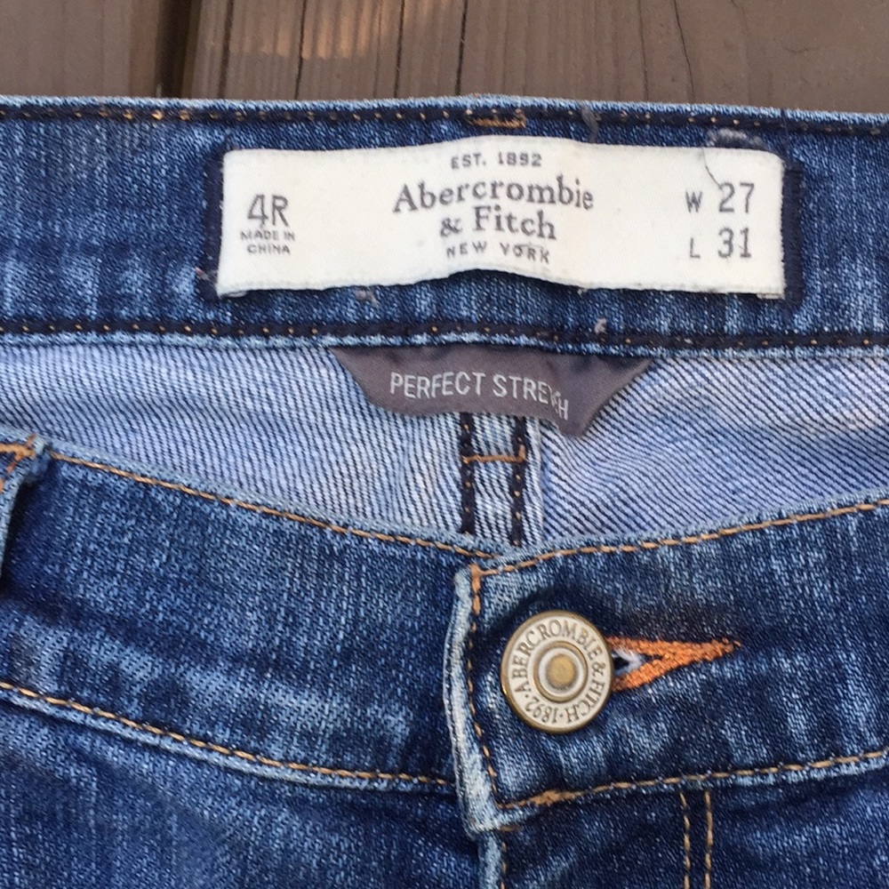 Abercrombie&Fitch “Perfect Stretch” jeans - Picture 4 of 4